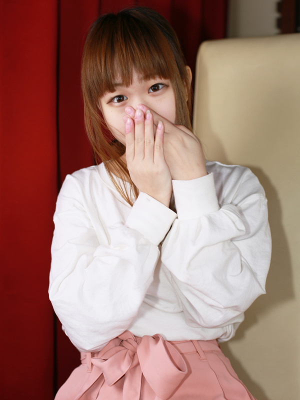 激安ヌキ道楽・日本橋店 きあら 25歳 T：148cm　B：82(C)　W：54　H：83