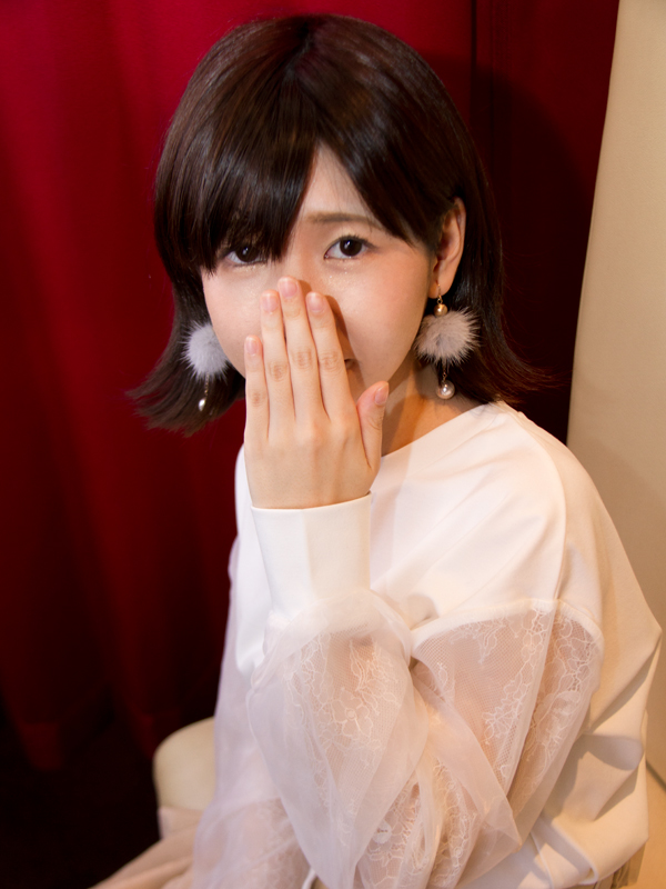 激安ヌキ道楽・日本橋店 みゆう 26歳 T：154cm　B：84(D)　W：55　H：83